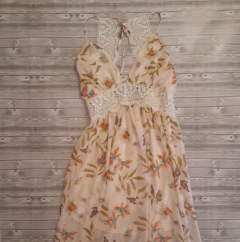 🎉2xHP🎉 Love Tree Maxi Dress - Picture 2 of 4